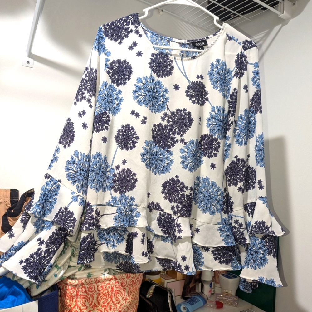 Ana shirt